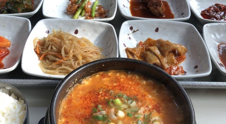 작은 한반도를 품고 있는 영월 맛집 25곳