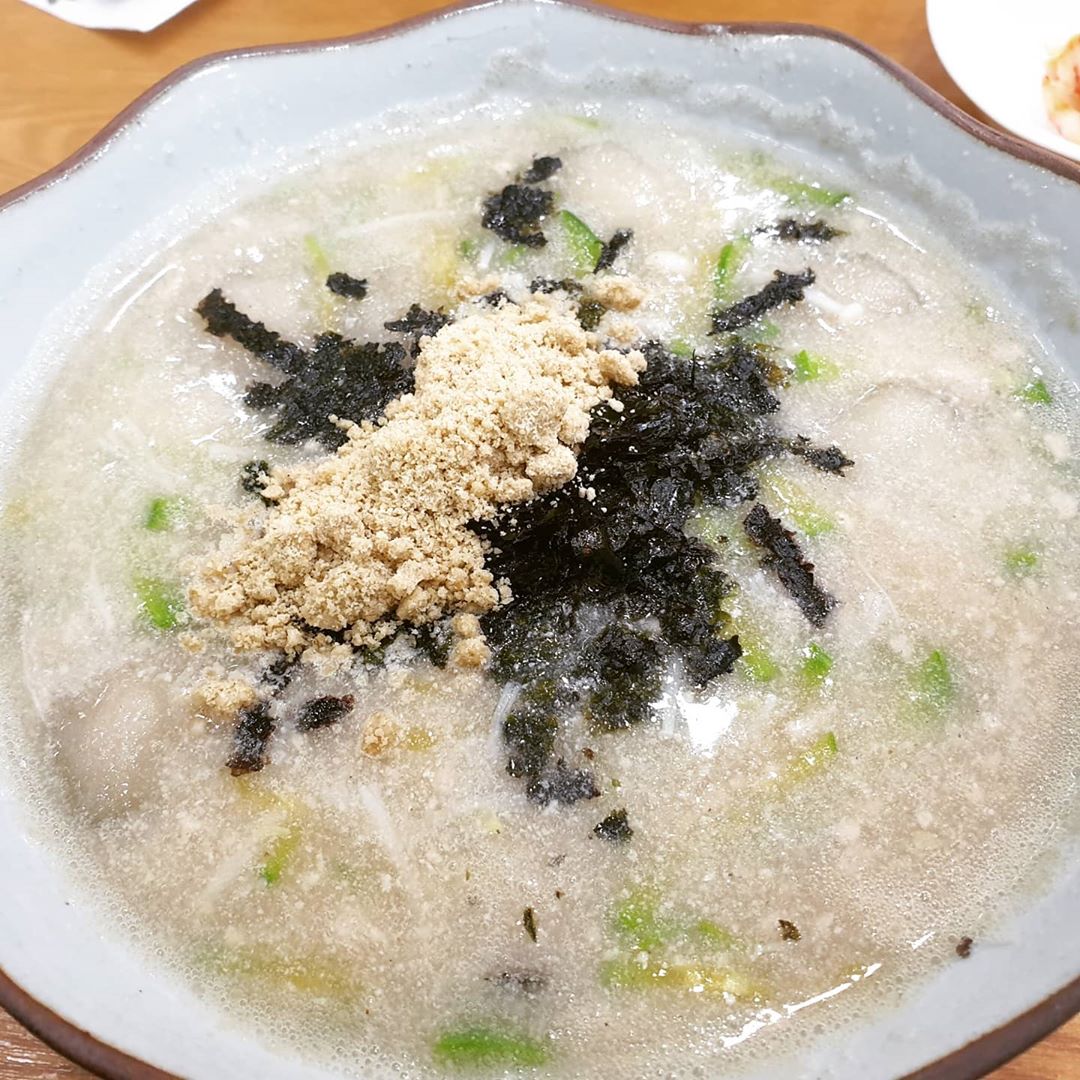 출처 : 속초신토불이감자옹심이 인스타그램 검색 결과