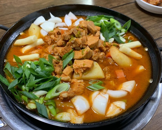 신가동태탕 , 충청남도 아산시 충무로 61 
