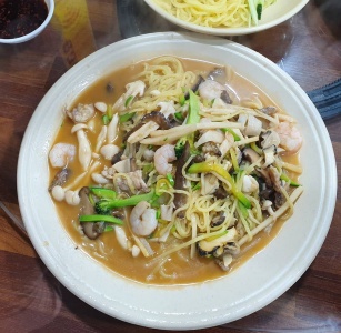 옥생관 매장 사진, 부산광역시 중구 대청로 66