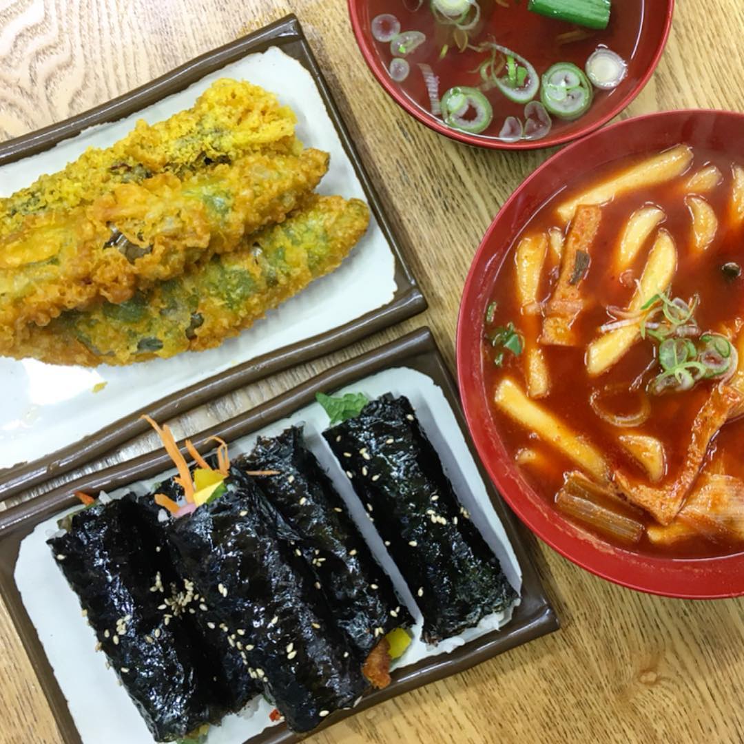 출처 : 행운꼬마김밥 인스타그램 검색 결과