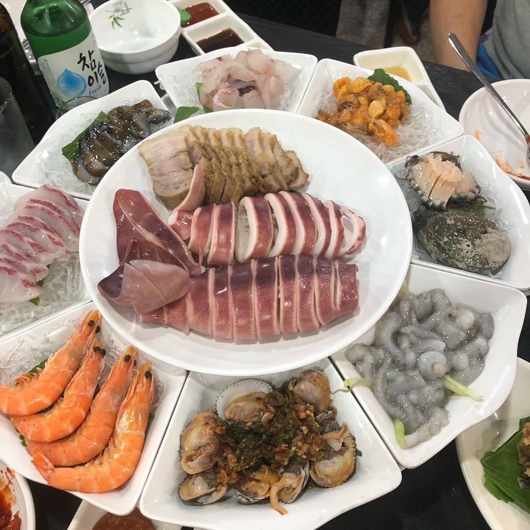 통영해물보쌈 - 서울 강남, 사당 이수 | 맛집검색 식신