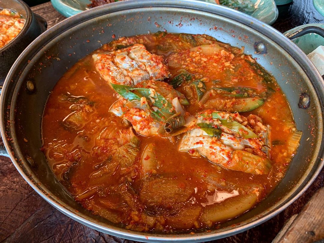 출처 : 토박이식당 인스타그램 검색 결과