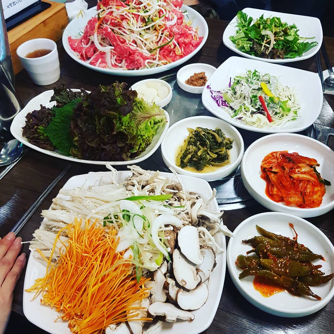 출처 : 발효명가기와집갈비 인스타그램 검색 결과