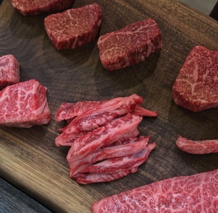 압구정 근처에 있는 맛집 후보 3번 입니다.