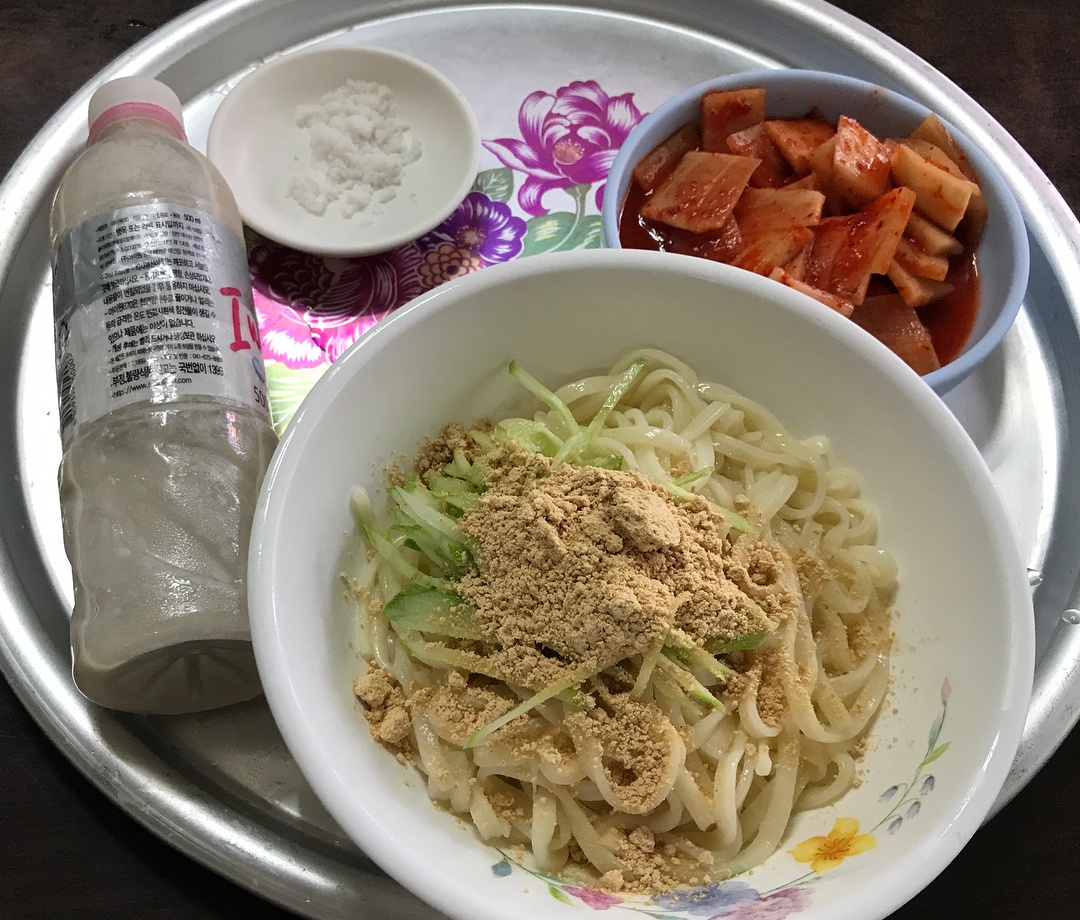 출처 : 메꿀레분식 인스타그램 검색 결과