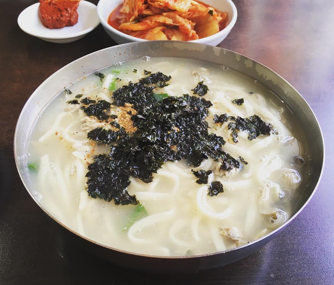 출처 : 메꿀레분식 인스타그램 검색 결과