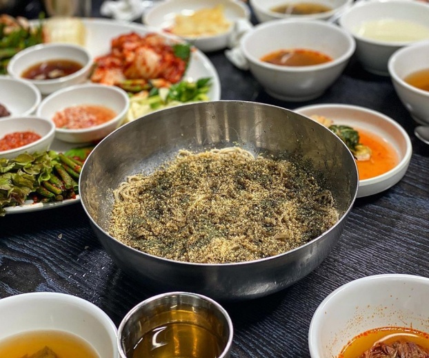 청류벽 매장 이미지