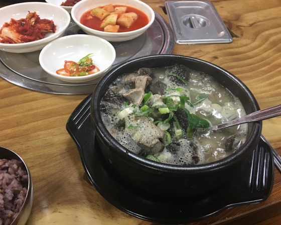 홍초식당 , 충청남도 예산군 예산읍 예산로176번길 19-2 