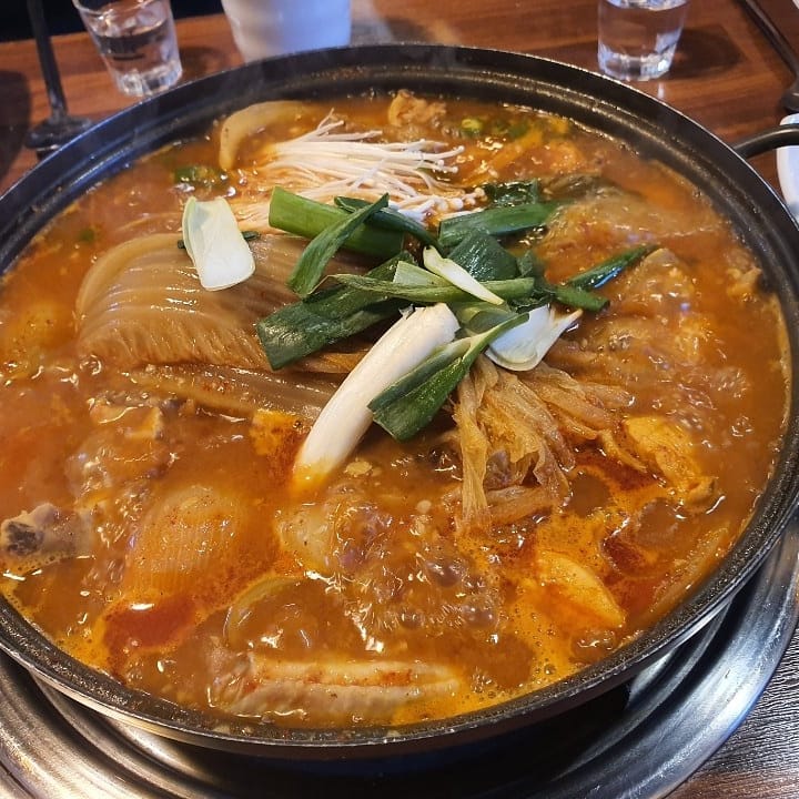 출처 : 차영자 천년묵은지닭볶음탕 양천향교직영점 인스타그램 검색 결과