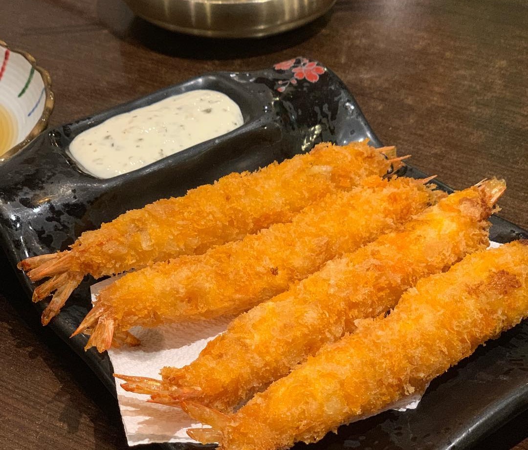 출처 : uhmvely님의 인스타그램