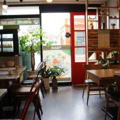 place_img