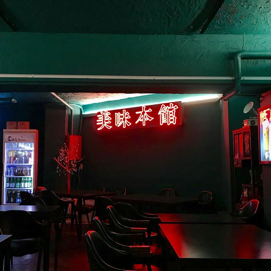 place_img
