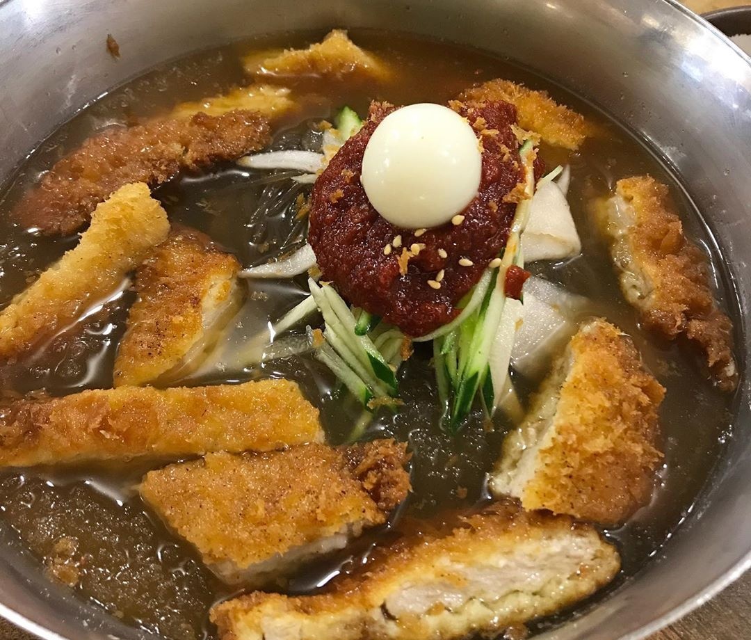 출처 : 짱이네매콤돈가스냉면 인스타그램 검색 결과