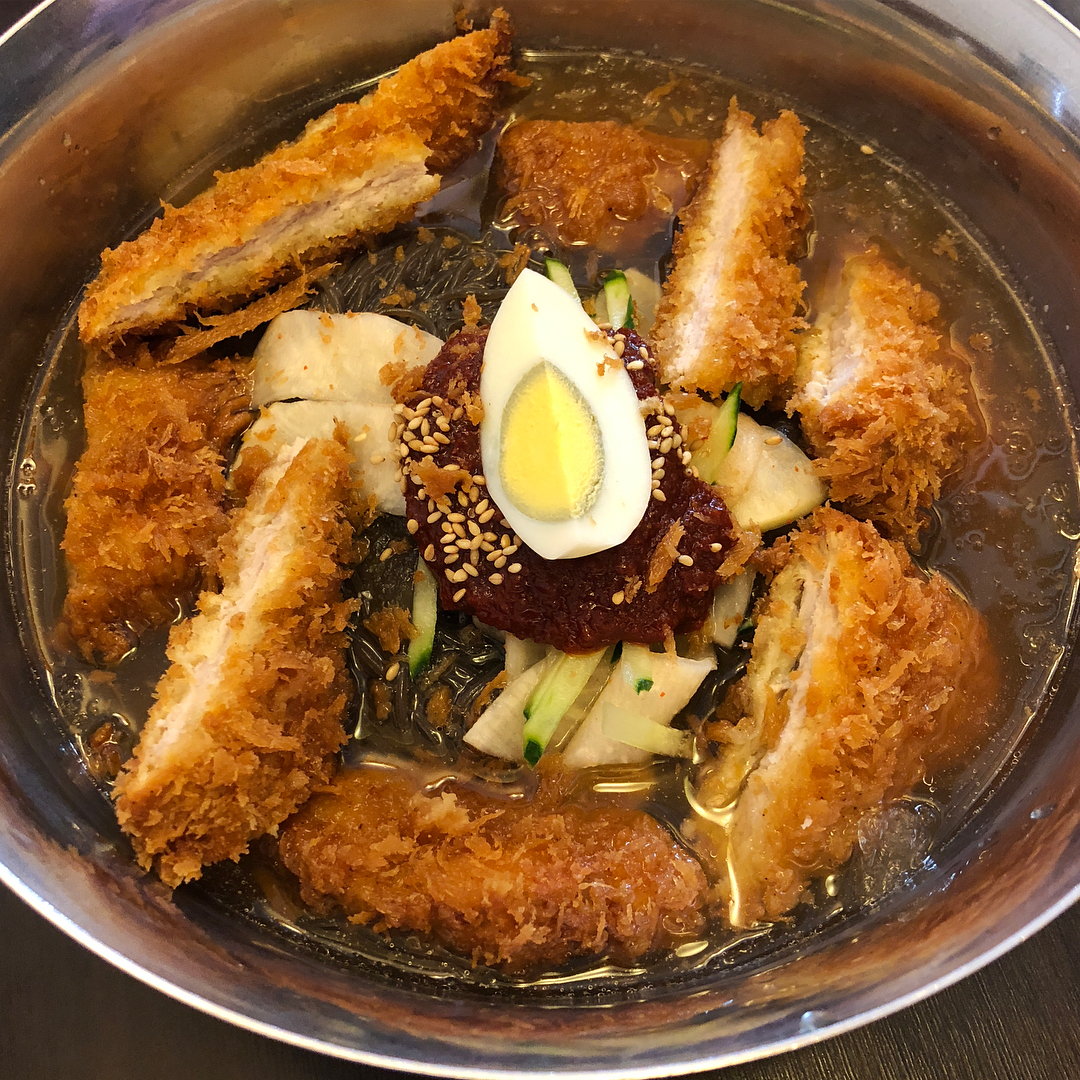 출처 : 짱이네매콤돈가스냉면 인스타그램 검색 결과