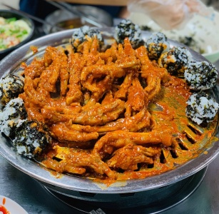 서울 고려대 닭볶음탕/닭갈비/닭발 맛집 BEST 5 매거진에 대한 사진입니다.