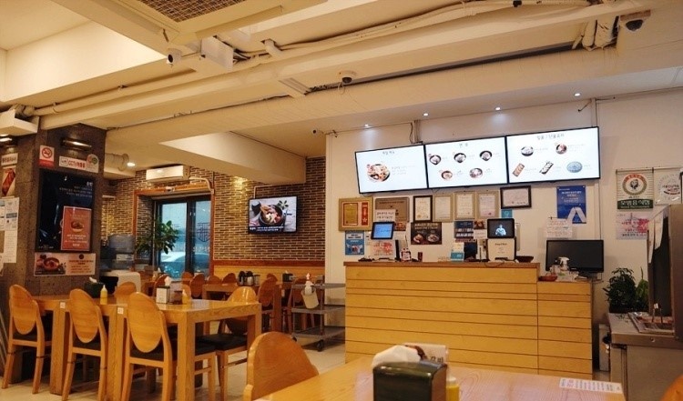 place_img
