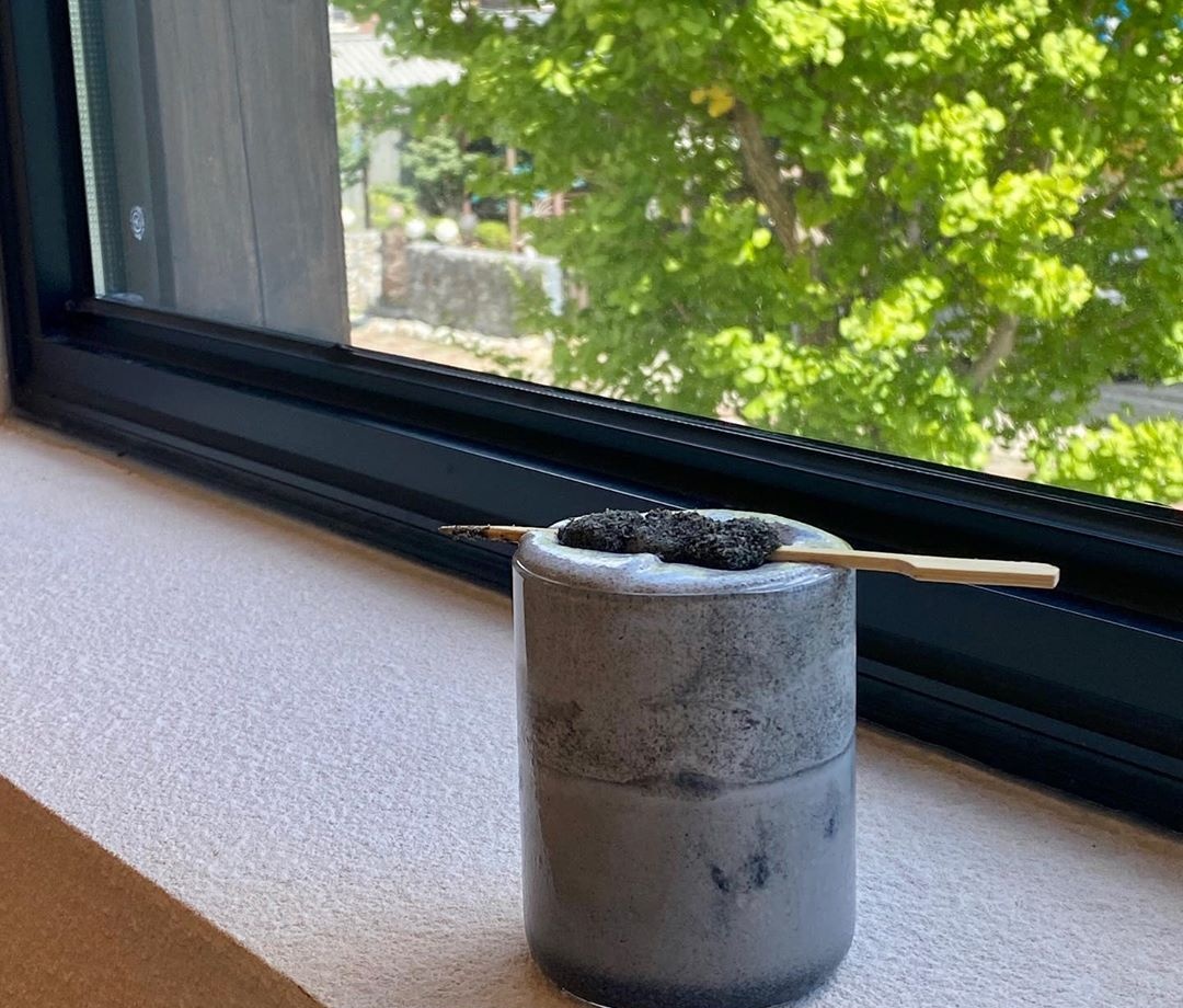 출처 : _elated__ej님의 인스타그램