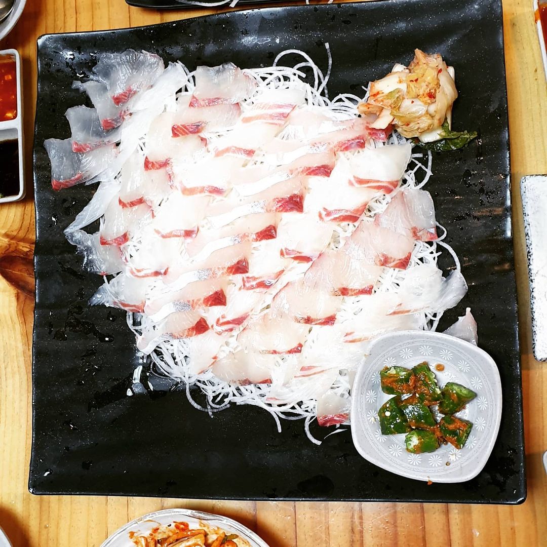갯바위횟집 - 제주, 서귀포시내 | 맛집검색 식신