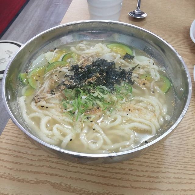 출처 : 장산김밥 인스타그램 검색 결과