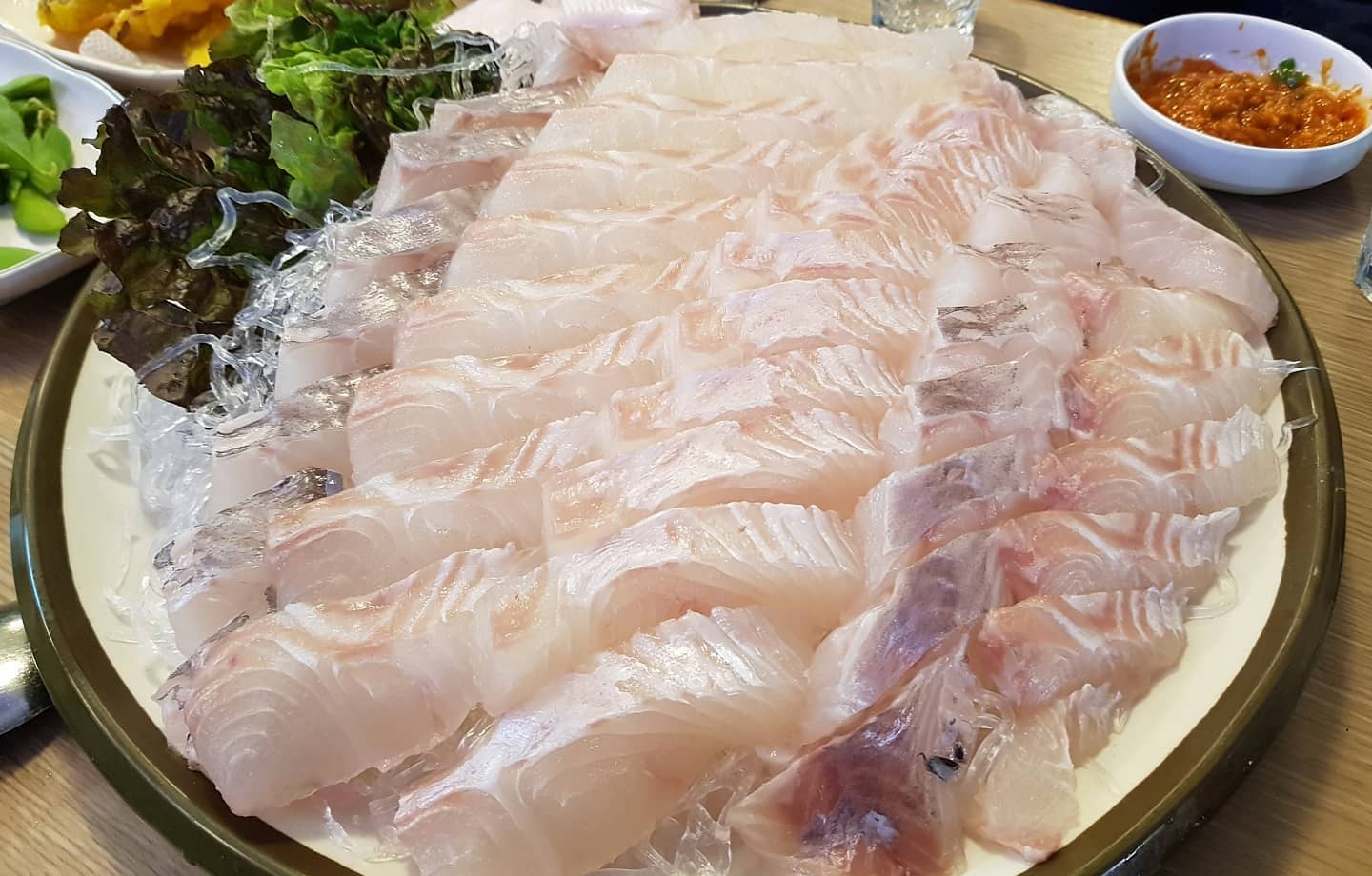 출처 : ji_ddomuk님의 인스타그램