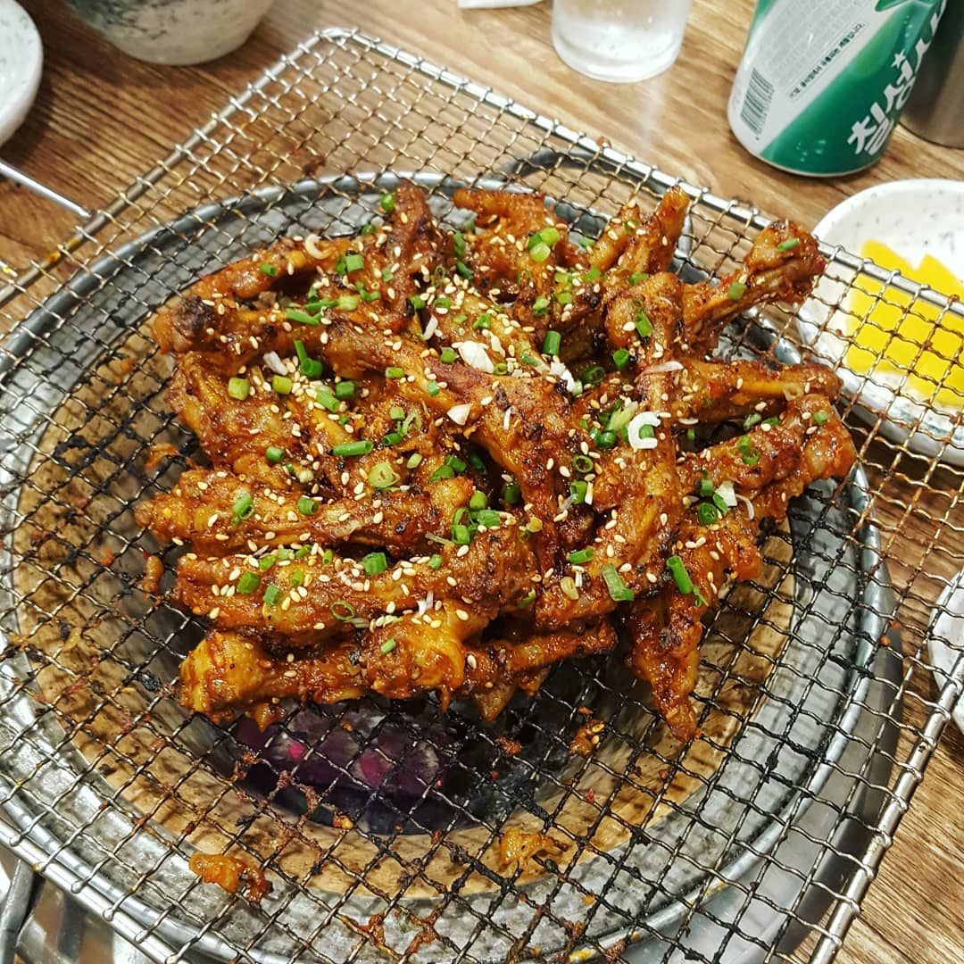 출처 : 나으리 숯불닭발 인스타그램 검색 결과