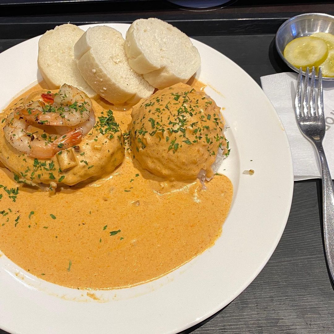 출처 : 필동함박 스타필드하남점 인스타그램 검색 결과