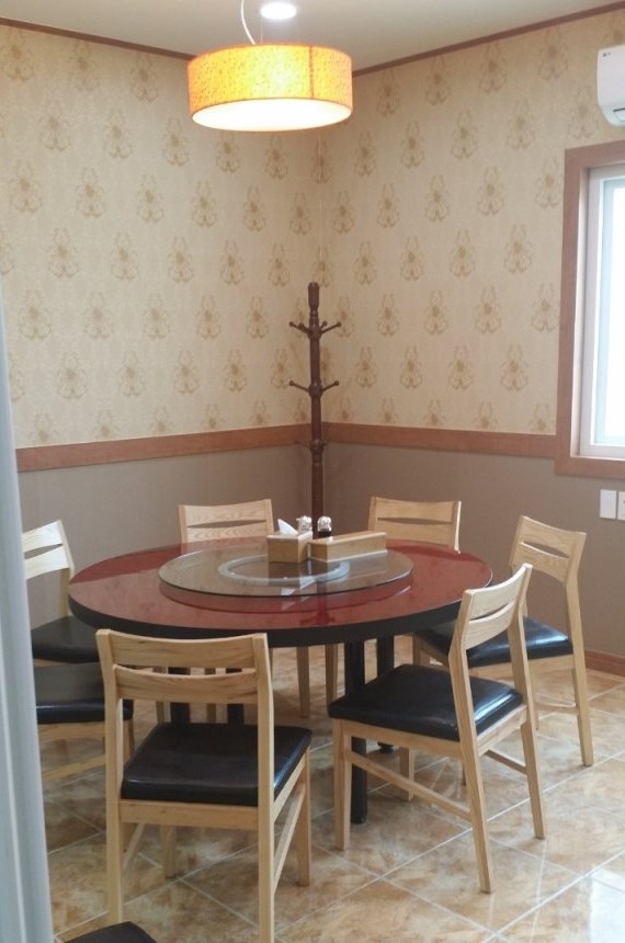 place_img