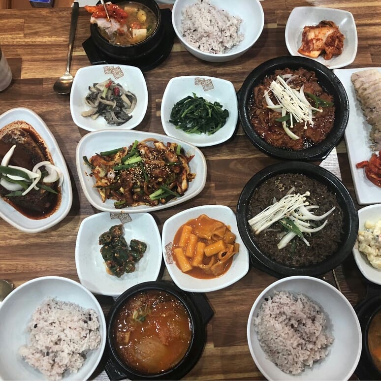출처 : 한뚝배기 인스타그램 검색 결과