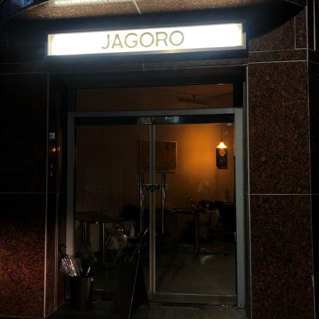 place_img