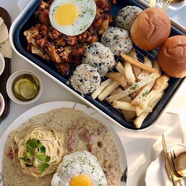 올더플레이트 - 서울 강북, 연남동 | 맛집검색 식신