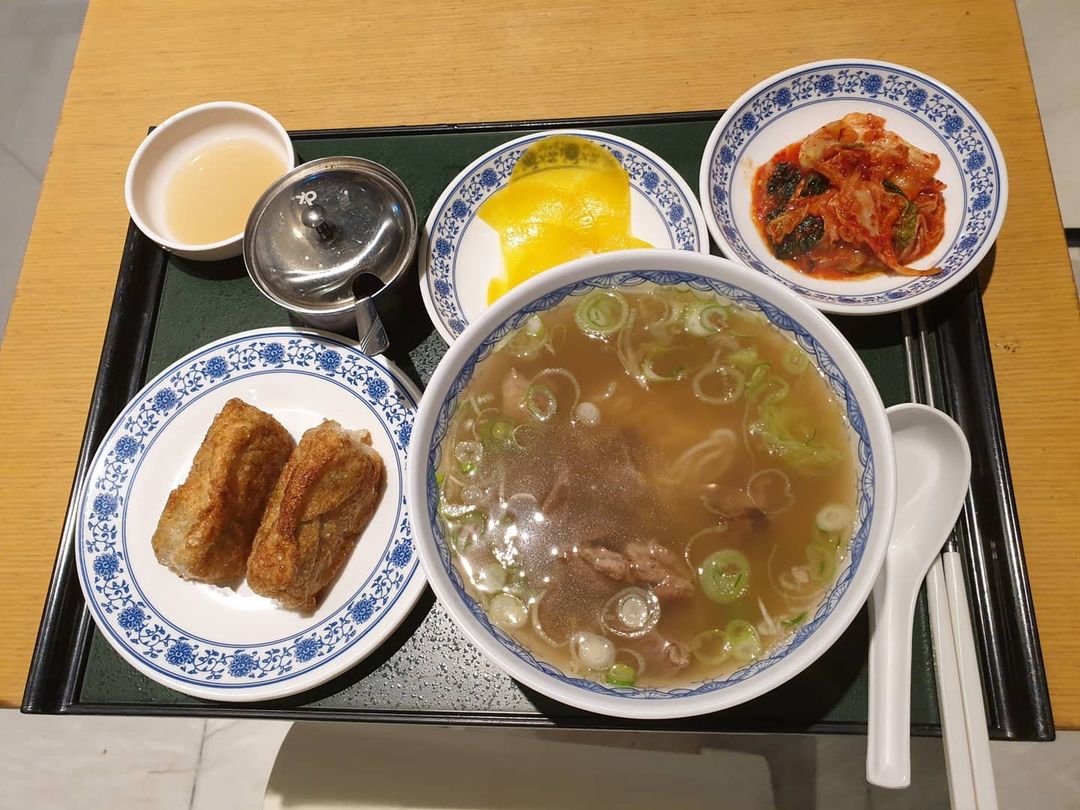 출처 : 온드린 더현대서울점 인스타그램 검색 결과