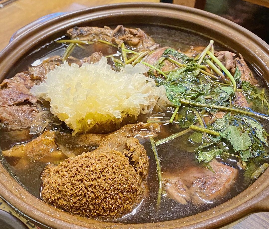 출처 : 심마니약초백숙 인스타그램 검색 결과