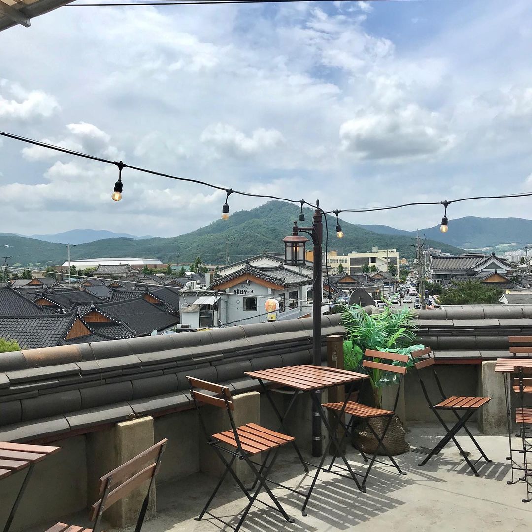 place_img