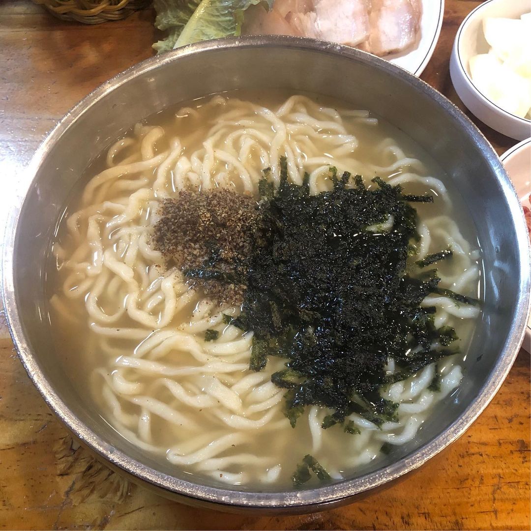 place_img