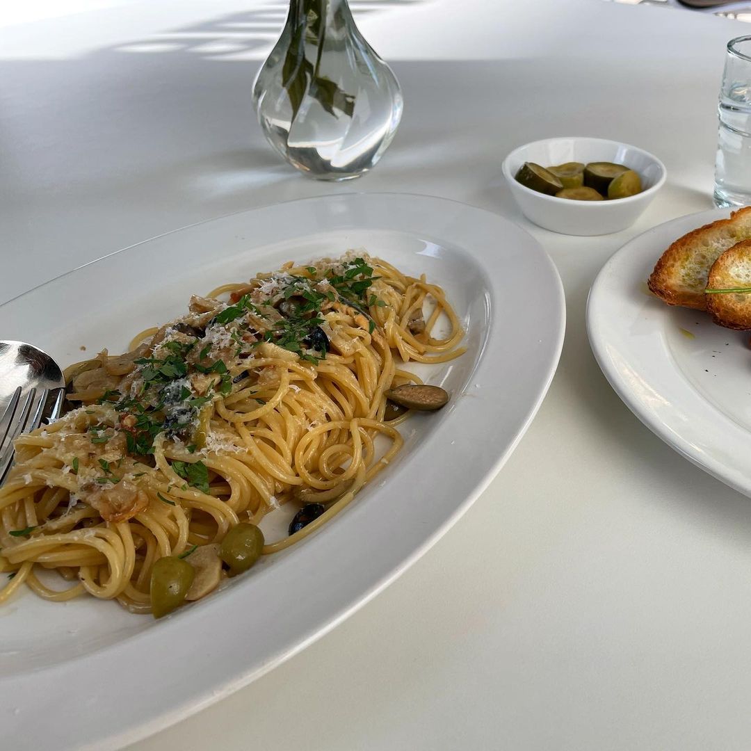 출처 : empty plate 인스타그램 검색 결과