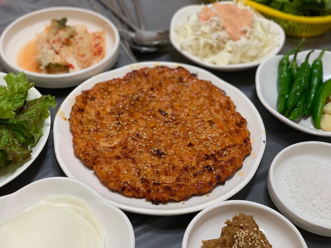 출처 : aprilkhh님의 인스타그램