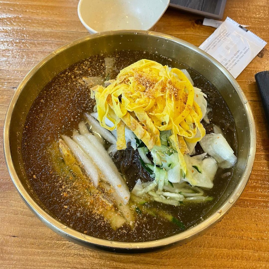 place_img