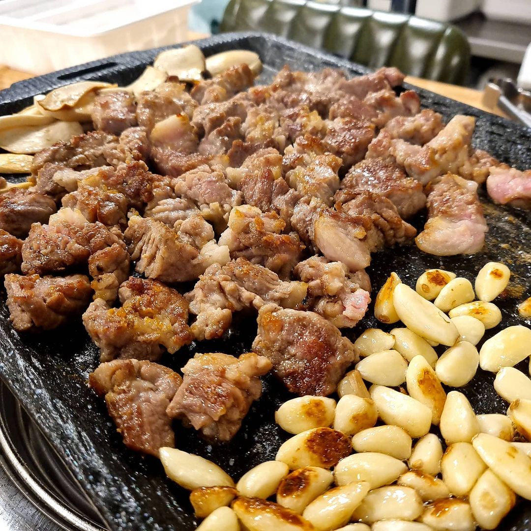 임지훈의시골생고기 - 충북, 청주-청원구 율량 내덕 | 맛집검색 식신