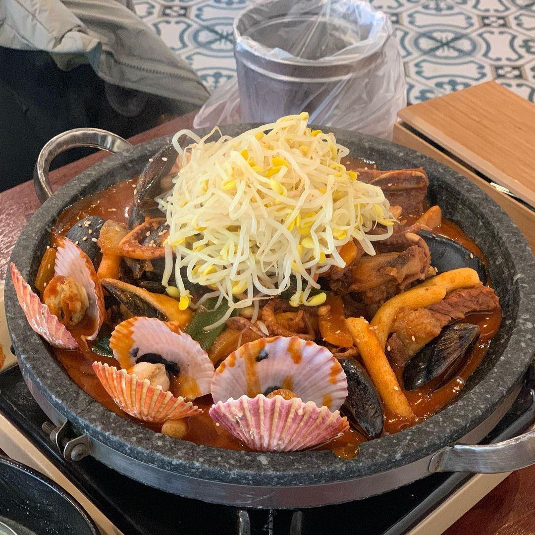 청춘식당 - 충북, 충주시 | 맛집검색 식신