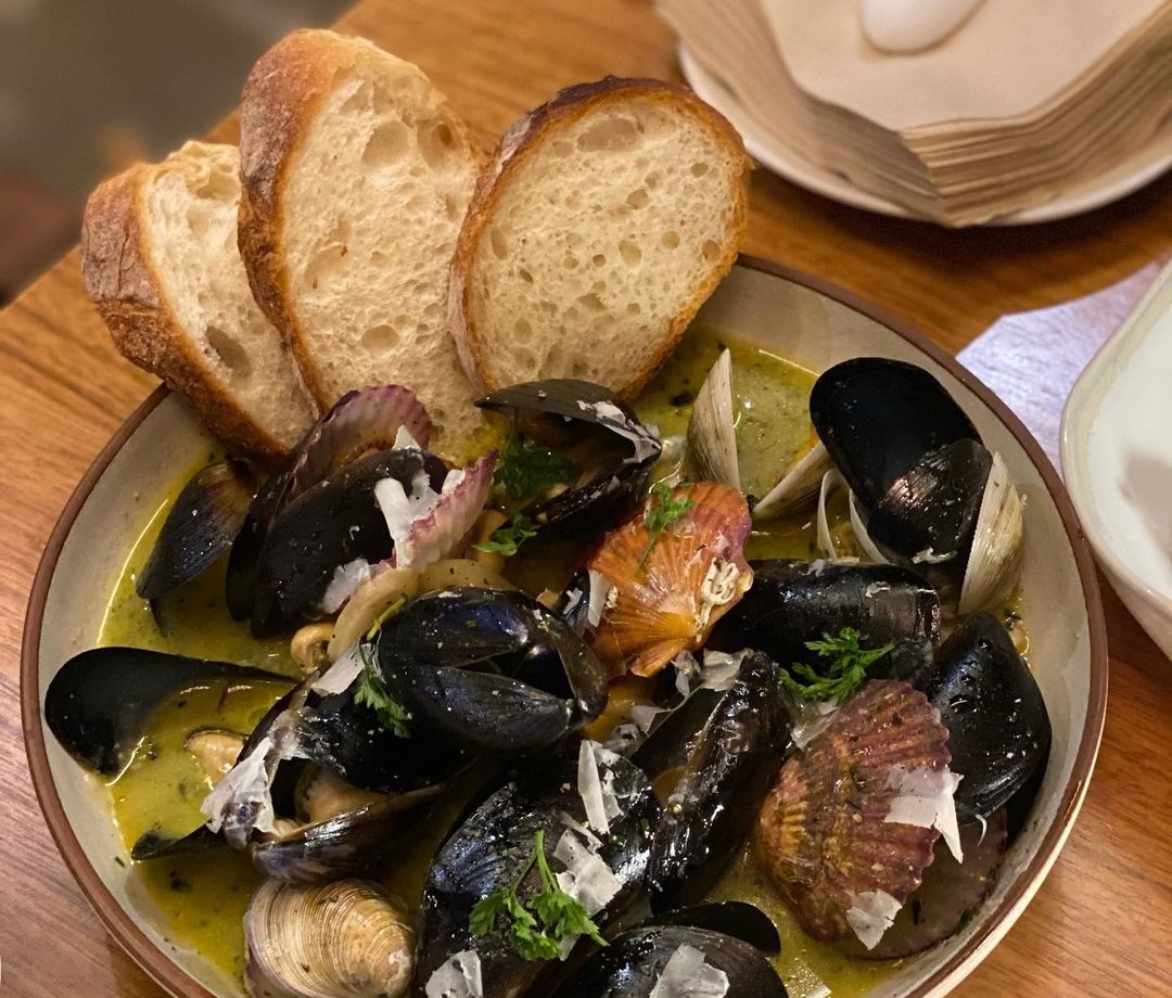 출처 : ediblepoetry님의 인스타그램