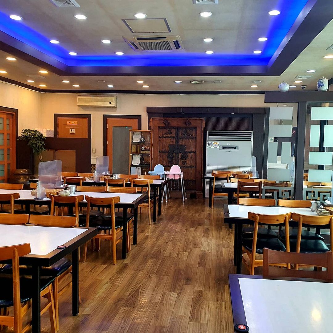 place_img