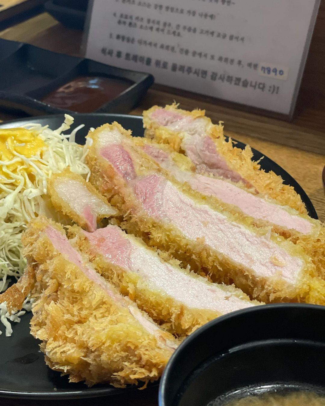 place_img