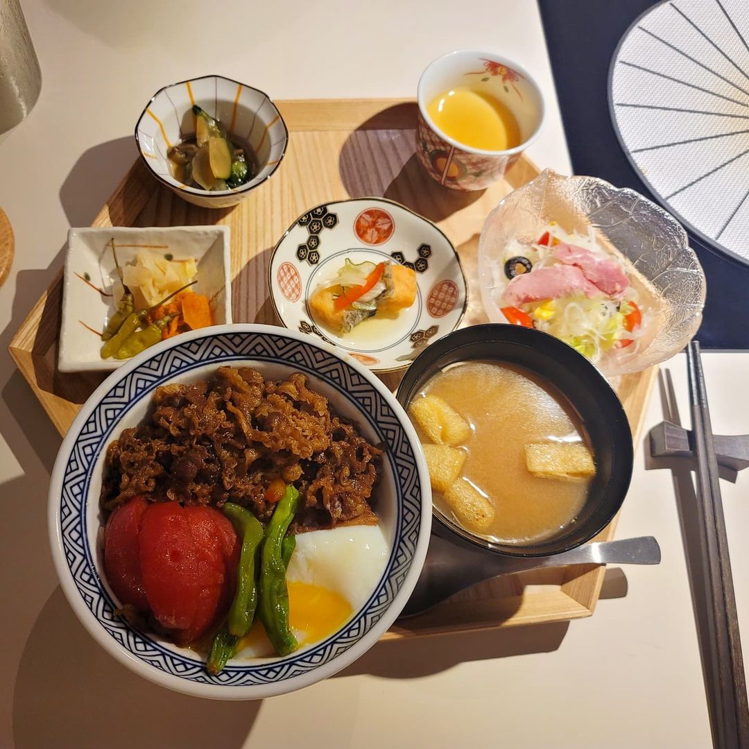 출처 : 네기스키야키 광화문점 인스타그램 검색 결과