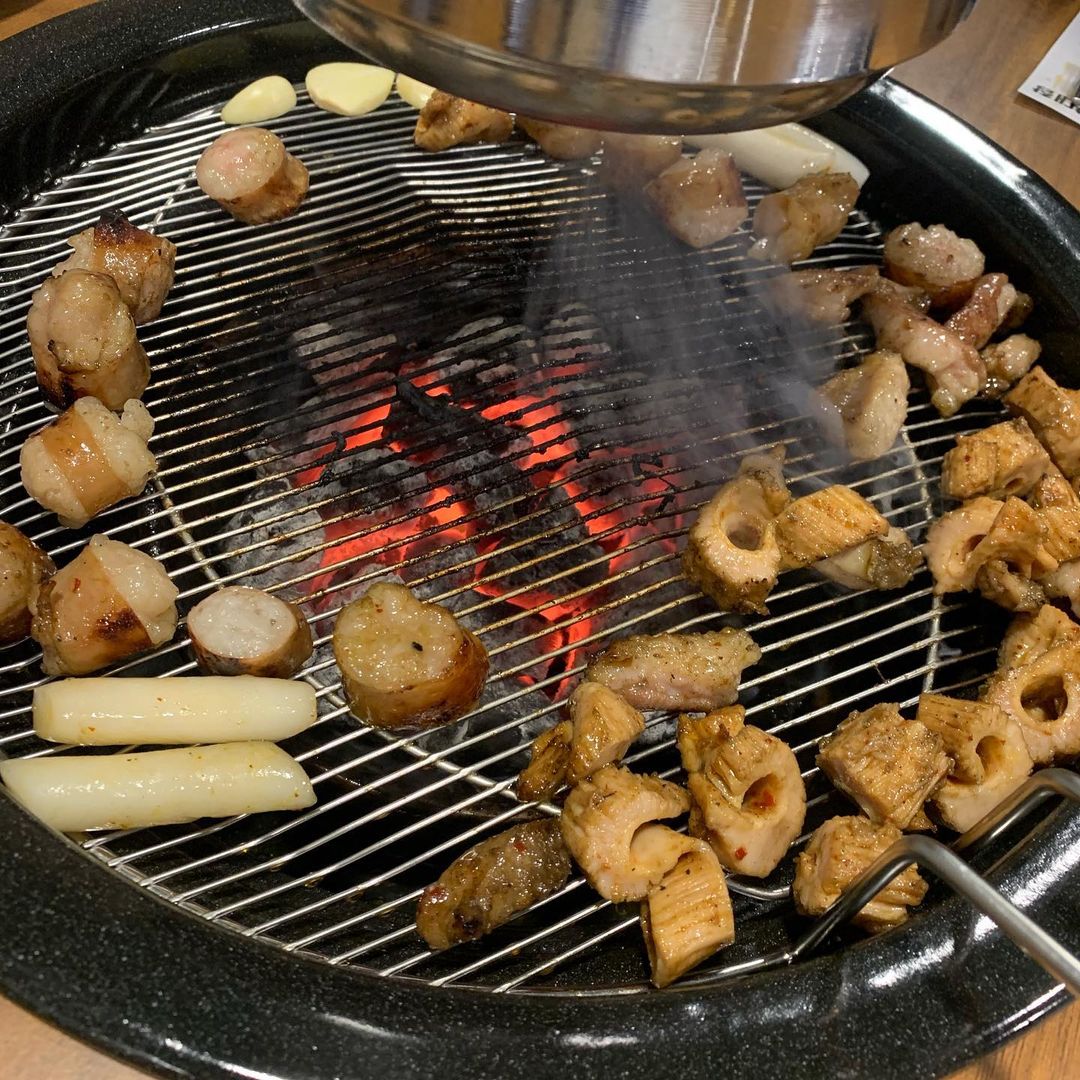 출처 : 이곱착한양대창 사당점 인스타그램 검색 결과