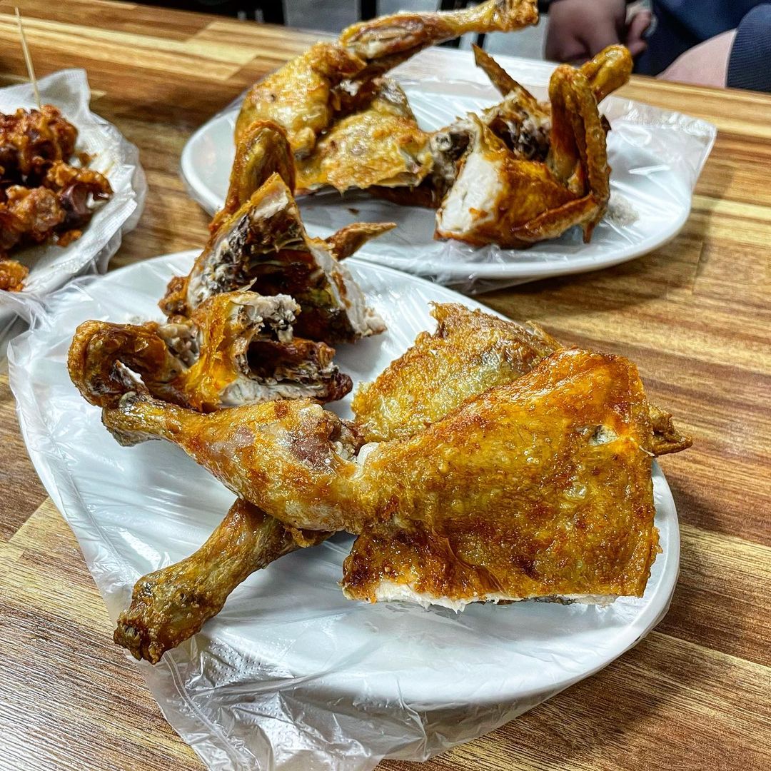 출처 : 신한국통닭 남창동점 인스타그램 검색 결과