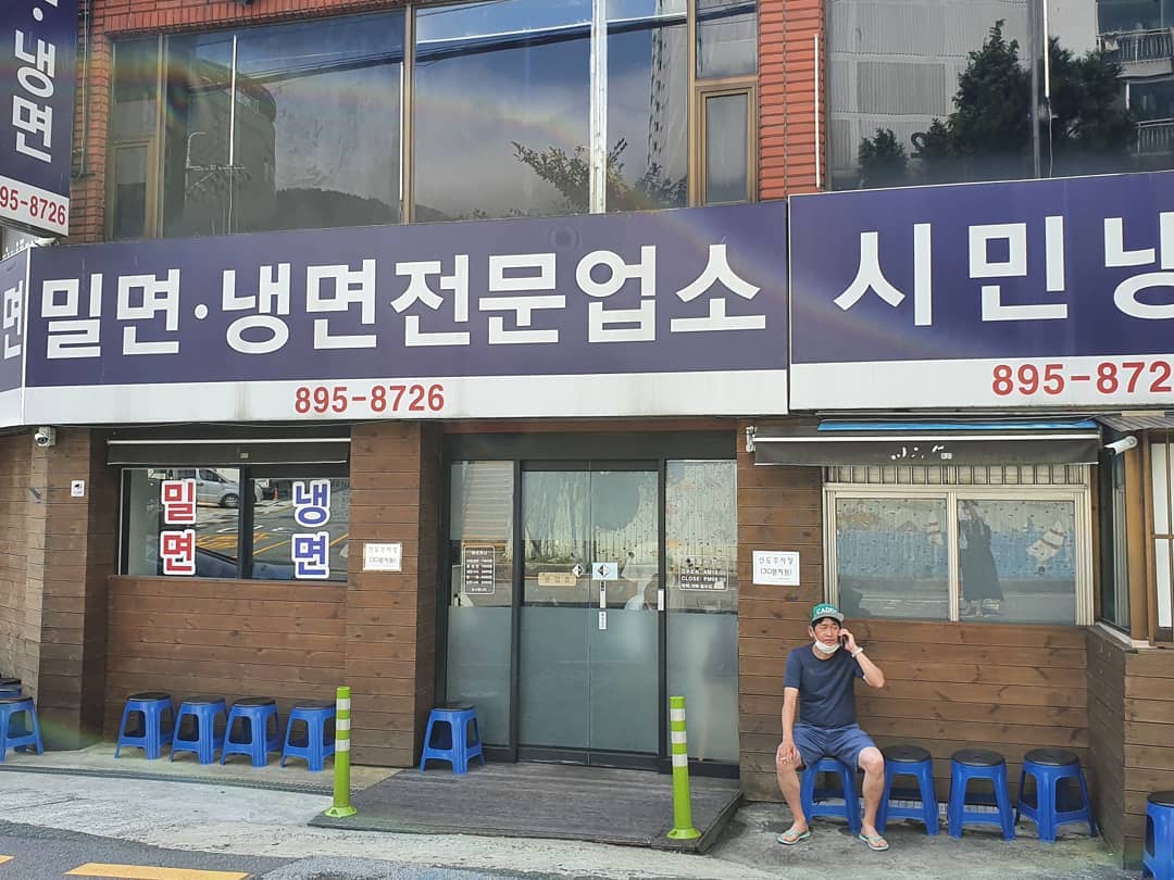 place_img
