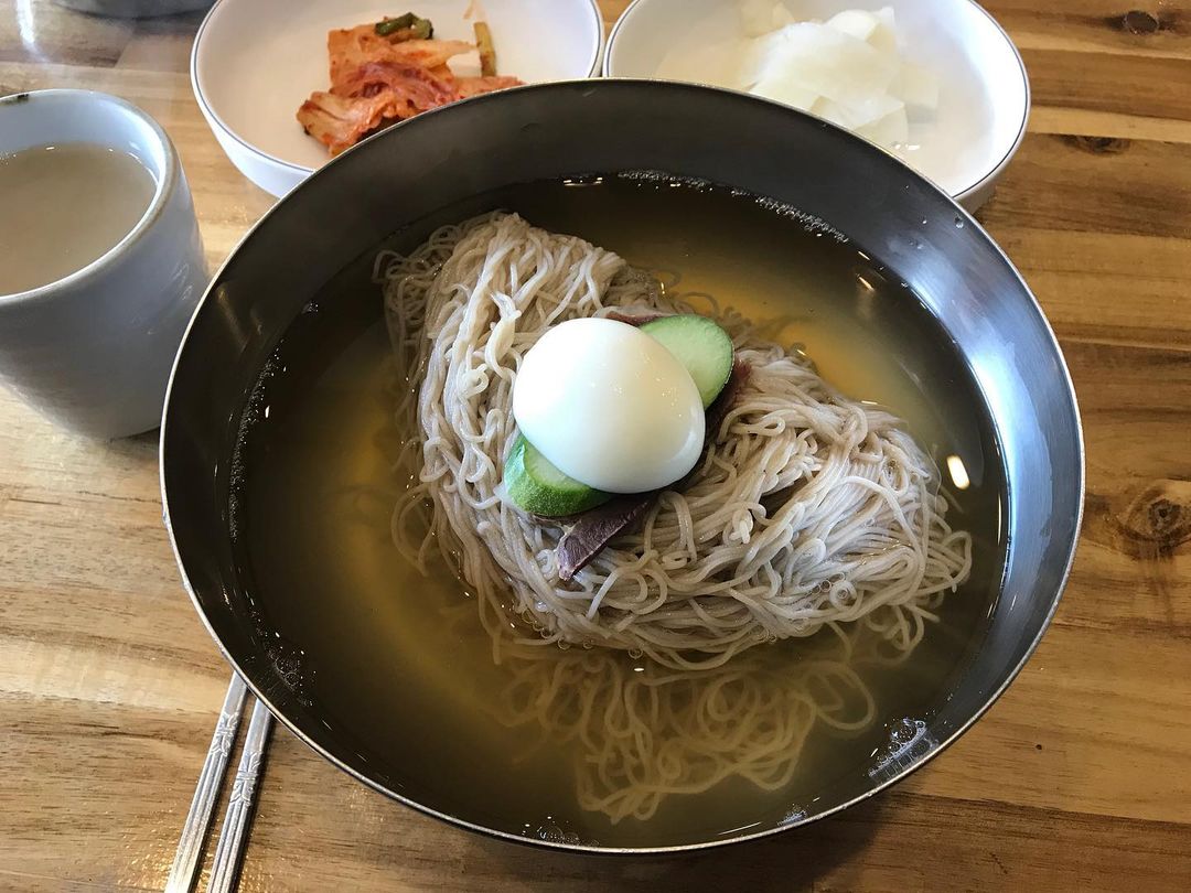 뚱보냉면 이미지