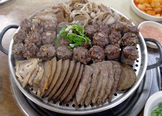 출처 : 오문창순대국밥 공식 점주 제공