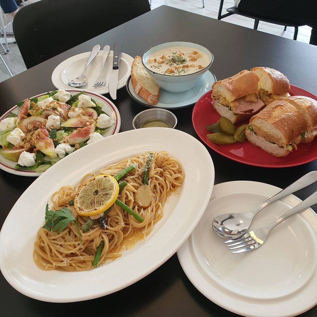 출처 : 일루스터테이블 인스타그램 검색 결과